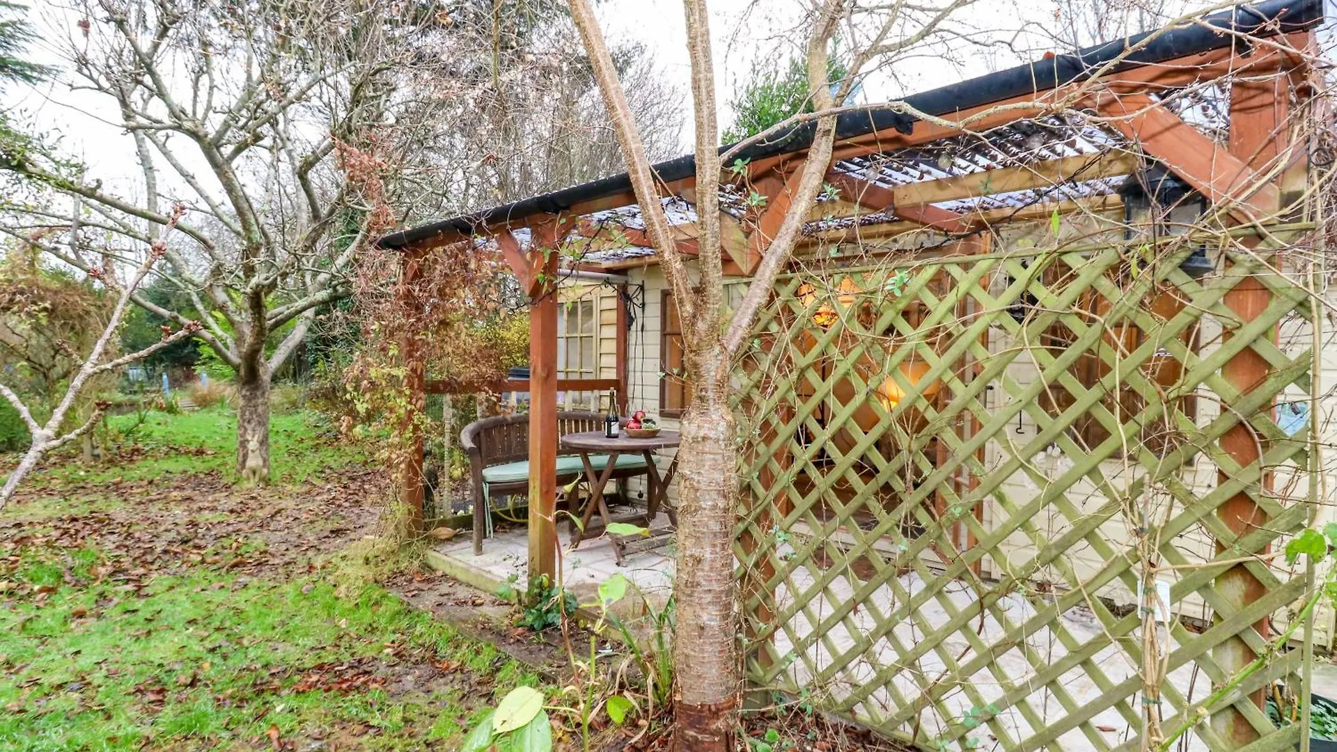 The Cabin At Little Timbers Ringwood United Kingdom